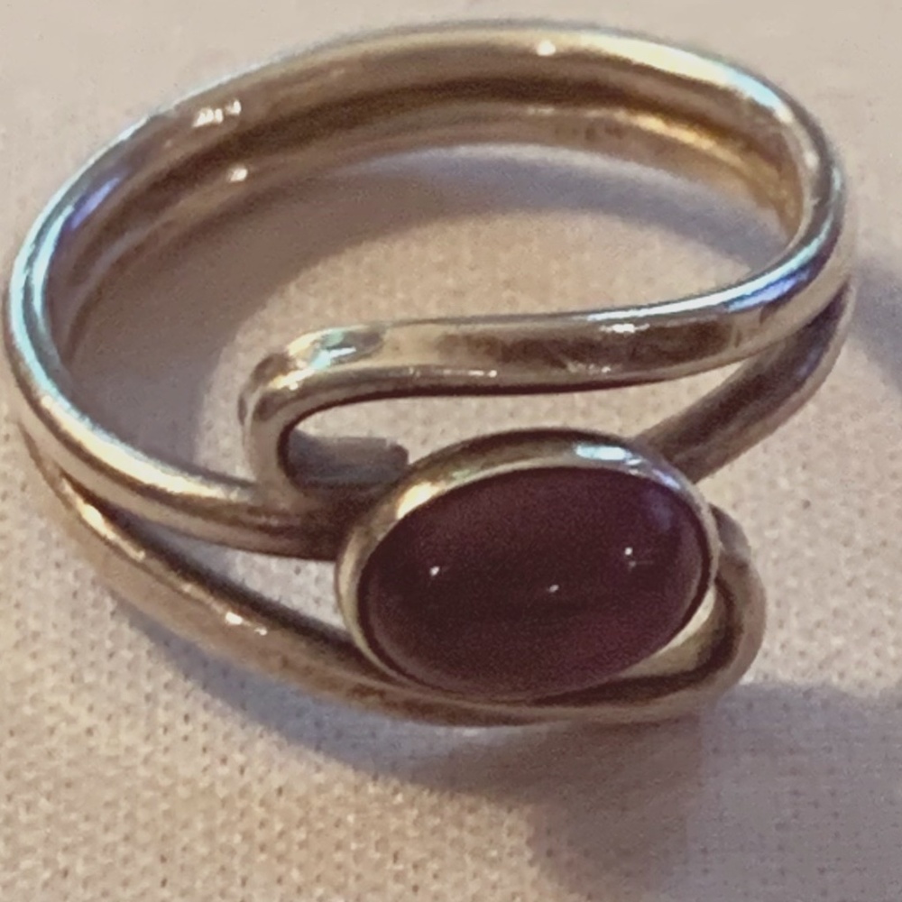Vintage Sterling and Amethyst  Ring sz 7